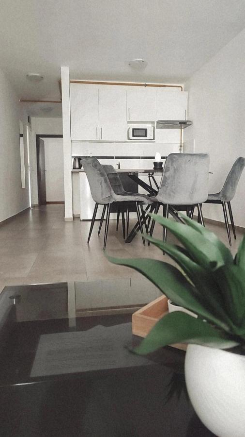 Apartments Lapaz สเวติ มาร์ติน นา มูรี ภายนอก รูปภาพ